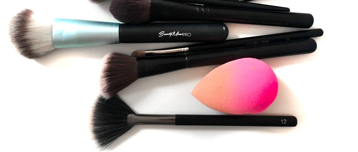 How To Clean Your Makeup Brushes & Beauty Blender? Easy, cheap DIY